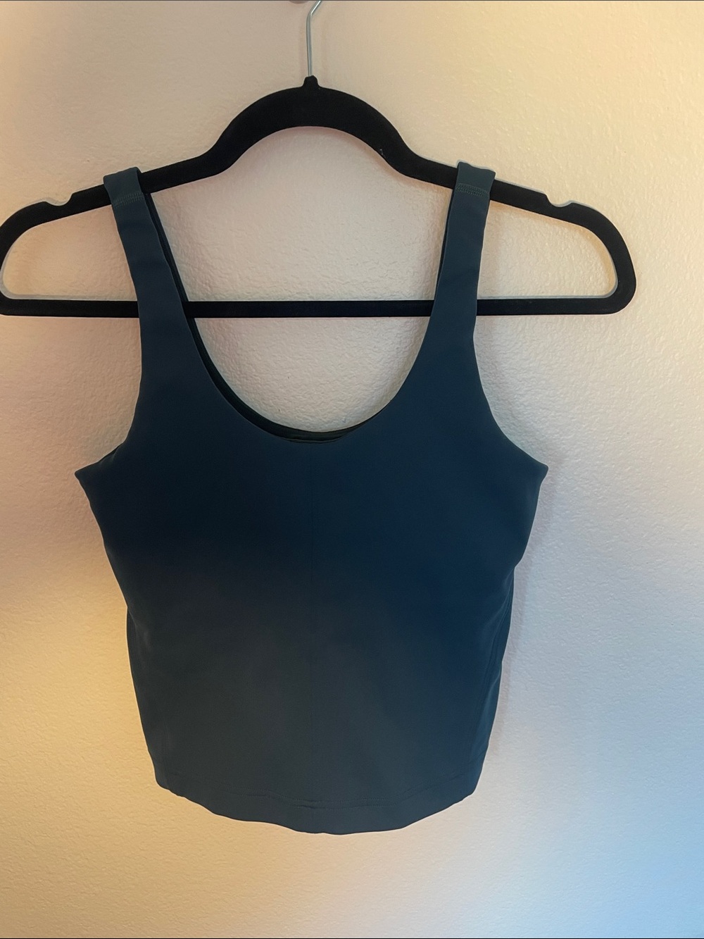 Lululemon Glow up tank